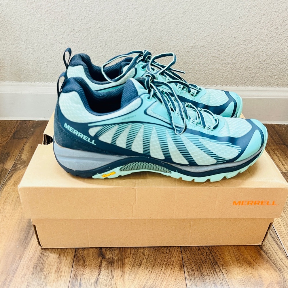 Merrell Women’s Siren Edge 3 Hiking Shoes - Picture 2 of 8